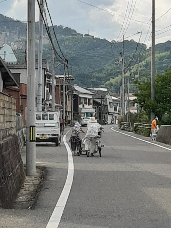 Guesthouse Kume Imabari Luaran gambar